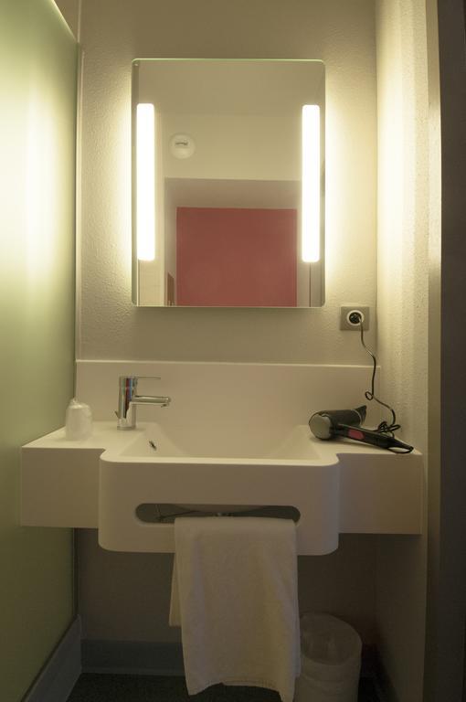 B&B Hotel La Rochelle Beaulieu Puilboreau Værelse billede
